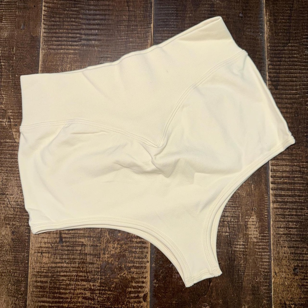High waisted seamless Shapewear with tummy control